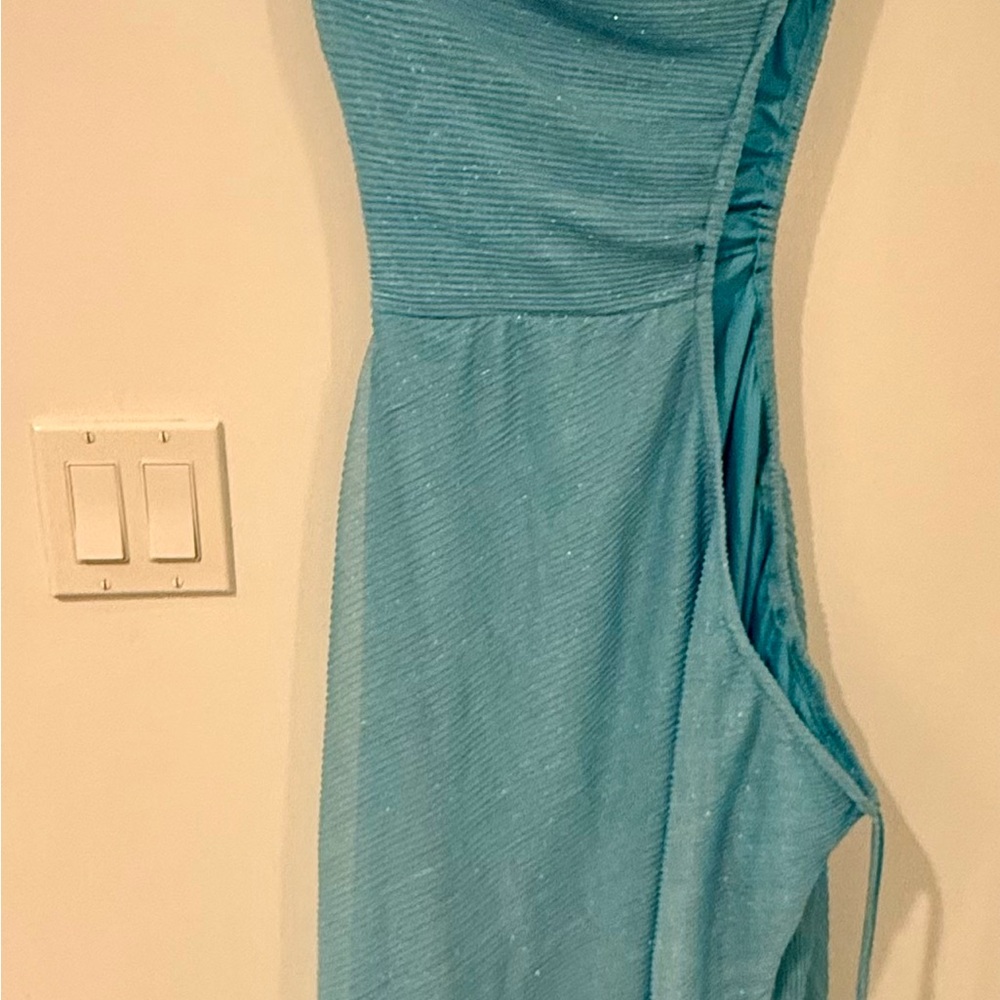 One shoulder cut out mesh maxi